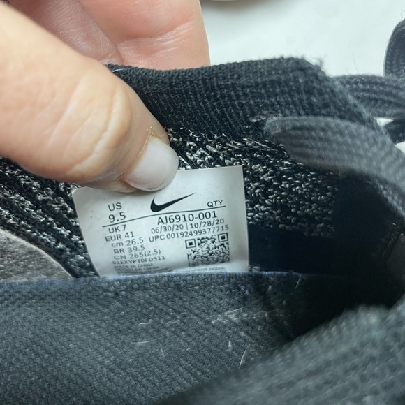 Nike Black and White Fly Knit Vapor 3 Shoes 9.5 - Picture 4 of 6